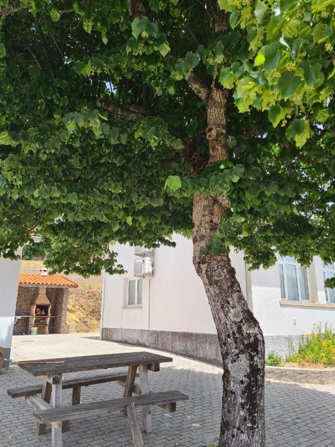 Casas Da Escola - "A Escola" - Meas Βίλα Pampilhosa da Serra Εξωτερικό φωτογραφία